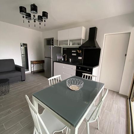 Superbe Appartement Renove A Neuf A 100M De La Mer Juan-les-Pins Exterior photo